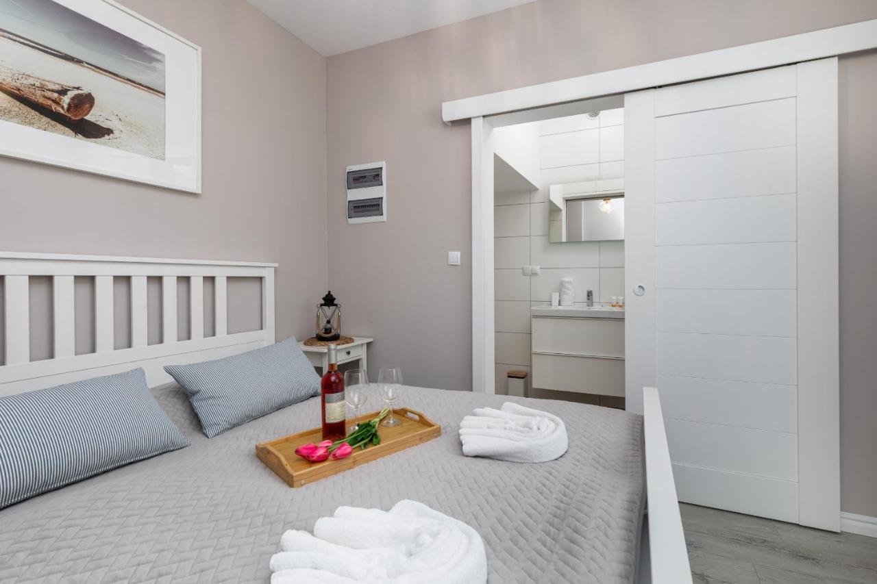 Seaside Apartment With Parking - Miedzyzdroje Dabrowki Exterior photo