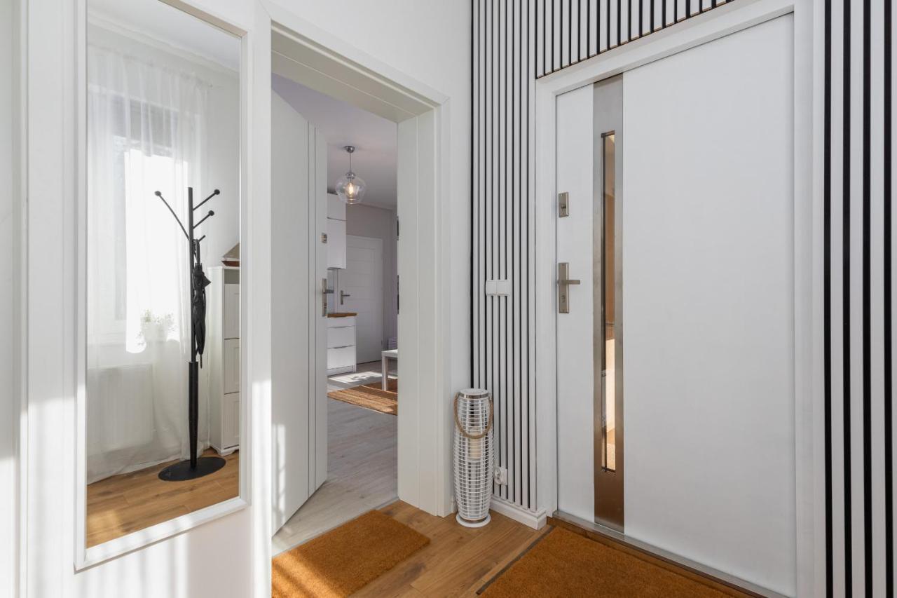 Seaside Apartment With Parking - Miedzyzdroje Dabrowki Exterior photo